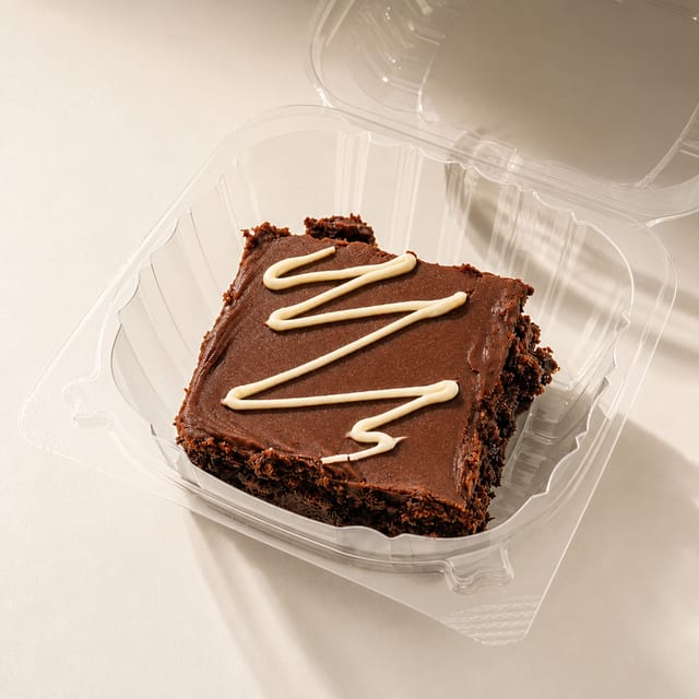 Chocolatopita (chocolate pie).